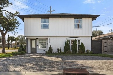 Lake Pontchartrain Home For Sale in Metairie Louisiana