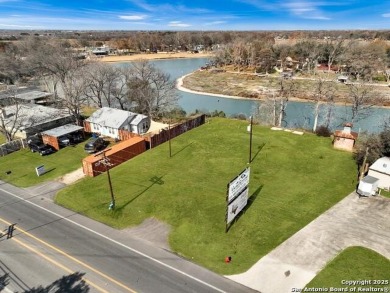 Lake Lot For Sale in Mcqueeney, Texas