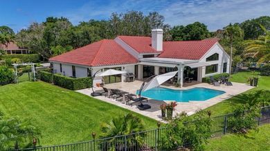Exquisitely redesigned with bespoke designer finishes, this - photo 4