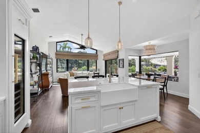 Exquisitely redesigned with bespoke designer finishes, this - photo 8