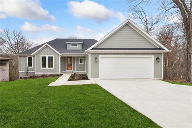 Lake Avalon Home For Sale in Bella Vista Arkansas