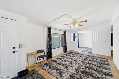 Beautifully updated & move-in ready! 1028 square foot, 1976