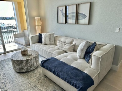 RARELY AVAILABLE GATED COMMUNITY 2/2 DIRECT INTRACOASTAL & - photo 8