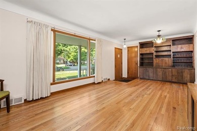 *OFFERS DUE MONDAY, JULY 20 @ NOON* Owned by the same family for - photo 12