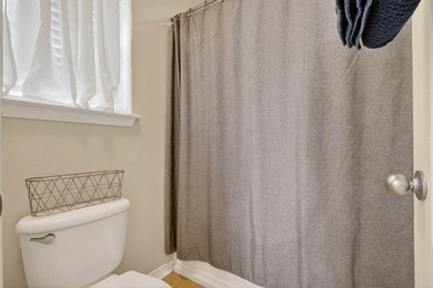 Ocean Springs home on a quiet cul-de-sac, framed with beautiful - photo 18