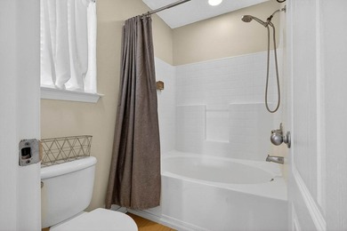 Ocean Springs home on a quiet cul-de-sac, framed with beautiful - photo 19
