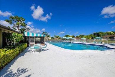 Welcome to your newly remodeled stylish 3-bedroom 2-bath - photo 31