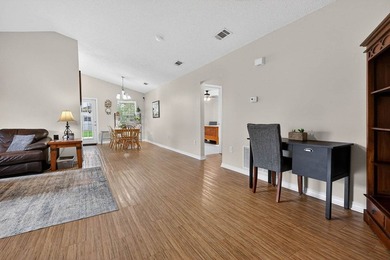 Ocean Springs home on a quiet cul-de-sac, framed with beautiful - photo 32