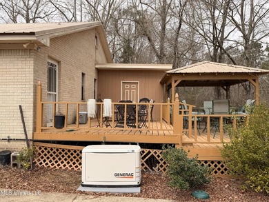 Charming single-family home situated on a beautiful country lot - photo 8