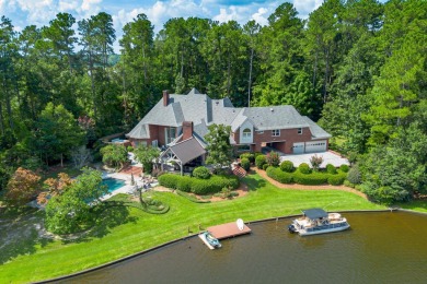 Lake Home For Sale in Hattiesburg, Mississippi