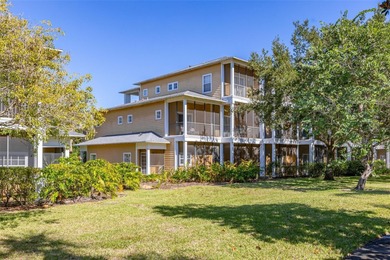 Welcome to this beautifully maintained 2-bedroom, 2-bath - photo 2