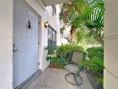Charming 3 bedroom, 2bath condo in the desirable Village Square - photo 7