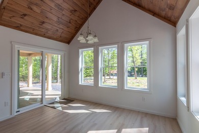 Welcome to 1 Winter Drive. This Custom-built contemporary home - photo 13