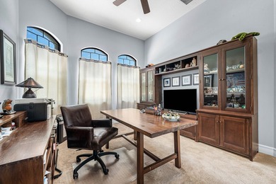 Beautifully upgraded 5-bedroom Colonnade residence set on an - photo 18