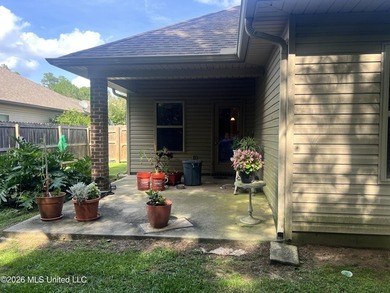 Move-in ready and full of charm, this 3-bedroom, 2-bath home - photo 19