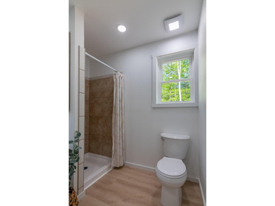 Welcome to 1 Winter Drive. This Custom-built contemporary home - photo 23