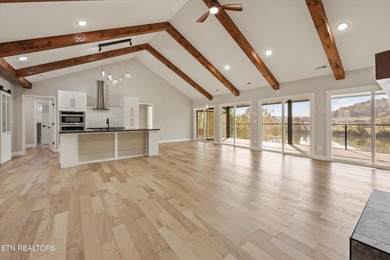 Waterfront living on the French Broad River! Welcome to 9712 - photo 5