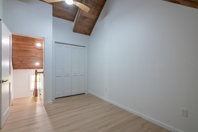 Welcome to 1 Winter Drive. This Custom-built contemporary home - photo 30