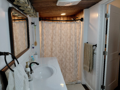 Caroga Lake- Fabulous Year round home, deeded lake access! - photo 22