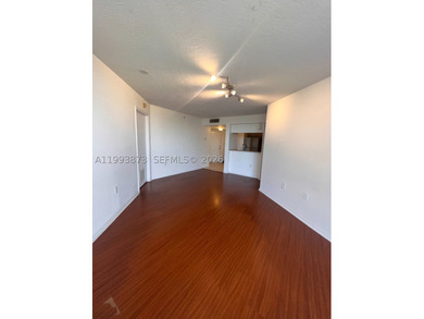 Just minutes from Brickell, this ?3-bed, ?2-bath unit in a - photo 11
