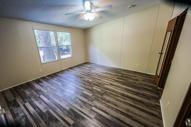 3 BEDROOM 2 BATH ON LARGE LOT WITHIN WALKING DISTANCE OF ISLAND - photo 14