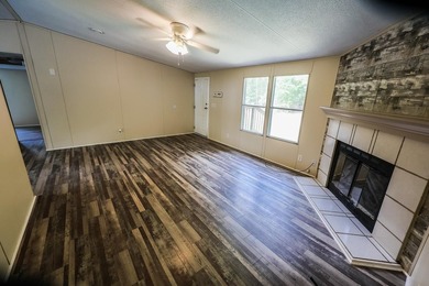 3 BEDROOM 2 BATH ON LARGE LOT WITHIN WALKING DISTANCE OF ISLAND - photo 15