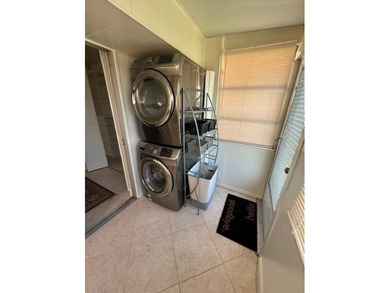 Great Location! been offered partially furnished/turn key! - photo 10