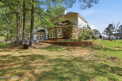 Fairy-Tale Living in Lake Caroline Beautiful 4-bedroom, 2.5-bath - photo 38