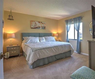 Step into a tastefully, fully furnished 2nd-floor condominium in - photo 12
