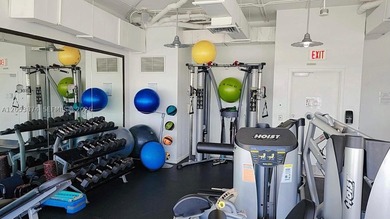 Welcome to Neo Lofts, a sought after riverfront building - photo 19