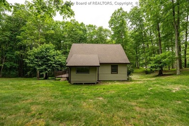 Totally updated throughout, this two-bedroom, two-bath cottage - photo 26