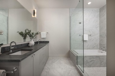 Welcome to this sun-filled two bedroom, two-and-a-half bath - photo 32