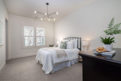 Welcome to this sun-filled two bedroom, two-and-a-half bath - photo 35