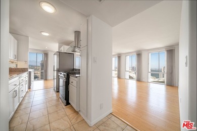 The northwest sunset views and city lights on the 22nd floor are - photo 10