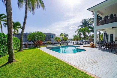 Fantastic intersecting canal views highlight this beautifully - photo 50