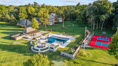 Welcome to the Minkler Estate - a property unlike any other in - photo 2