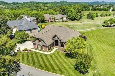 Stunning golf-front home on the 9th tee box with breathtaking - photo 3