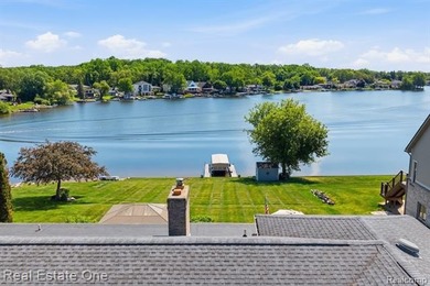 Beautifully updated Woodland Lake home where you can enjoy - photo 4