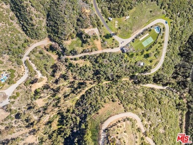 An extraordinary opportunity to acquire 50 acres of contiguous - photo 12