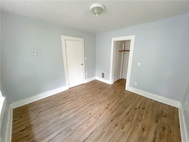 Huge Duplex in the Homestead Heights neighborhood of the City of - photo 14