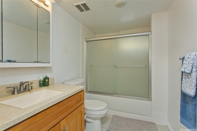 Nestled in the lush and prestigious Manoa Valley, this expansive - photo 22