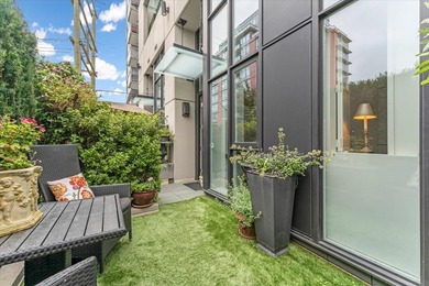 Stunning new concrete townhome with a private entrance at - photo 23