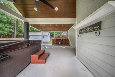 REDUCED! Make your move to Rayburn Country! This versatile home - photo 23