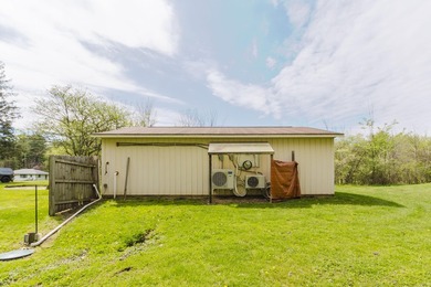 Calling all nature lovers! This tranquil property offers a 4 - photo 24