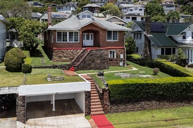 Nestled in the lush and prestigious Manoa Valley, this expansive - photo 25