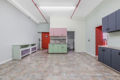 Warehouse in Brooklyn- Greenpoint for sale . Corner property - photo 9