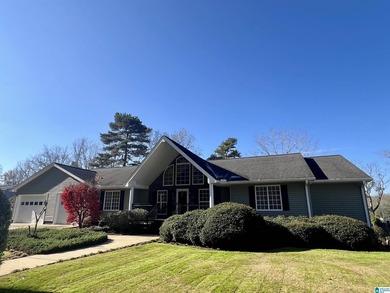 Stunning 3-bedroom, 2-bath lakefront home on beautiful Lake - photo 1