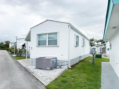 This great 1 bed, 1 bath unit at Briny Breezes offer 39 shares - photo 2