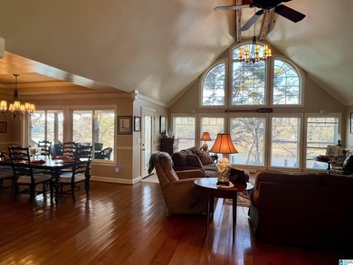 Stunning 3-bedroom, 2-bath lakefront home on beautiful Lake - photo 3