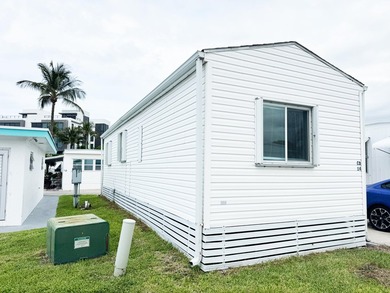 This great 1 bed, 1 bath unit at Briny Breezes offer 39 shares - photo 3